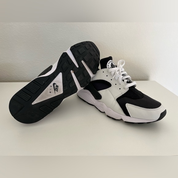 Men’s Nike Air Huarache - Picture 8 of 14